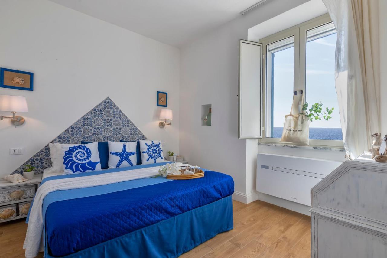 Sardinia Re - Sea View Casa Sole Apartment อาลเกโร ภายนอก รูปภาพ